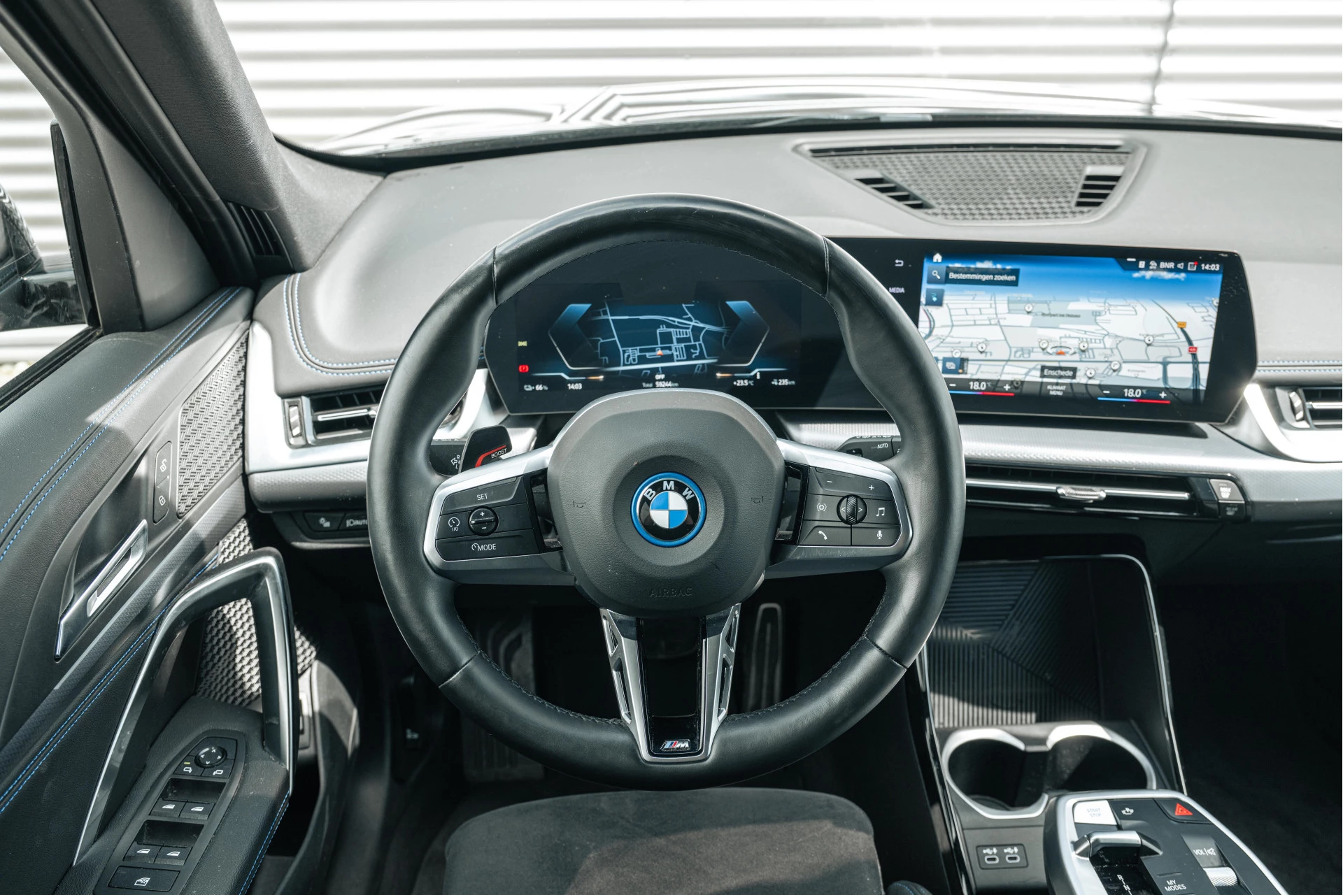Hoofdafbeelding BMW iX1