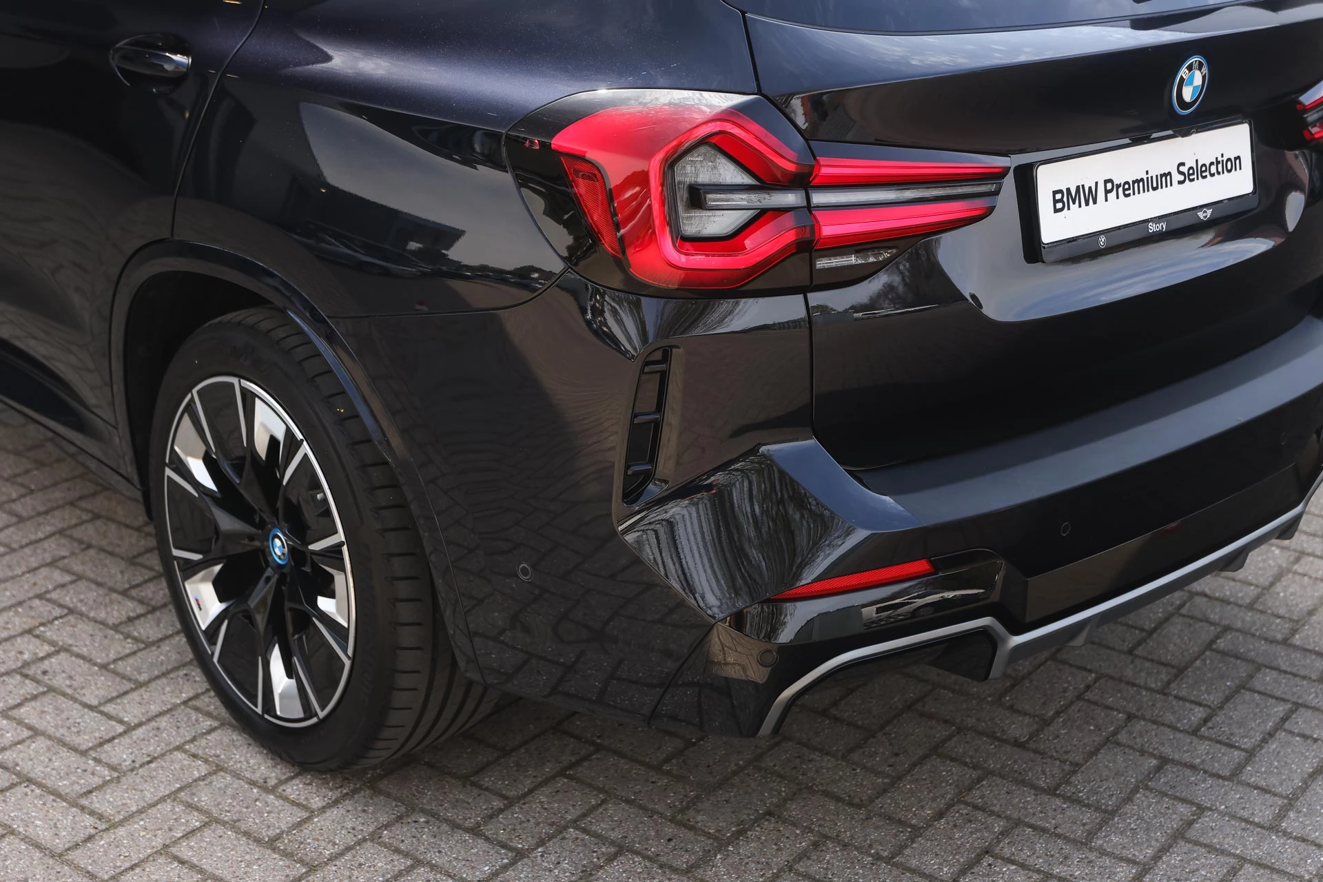 Hoofdafbeelding BMW iX3