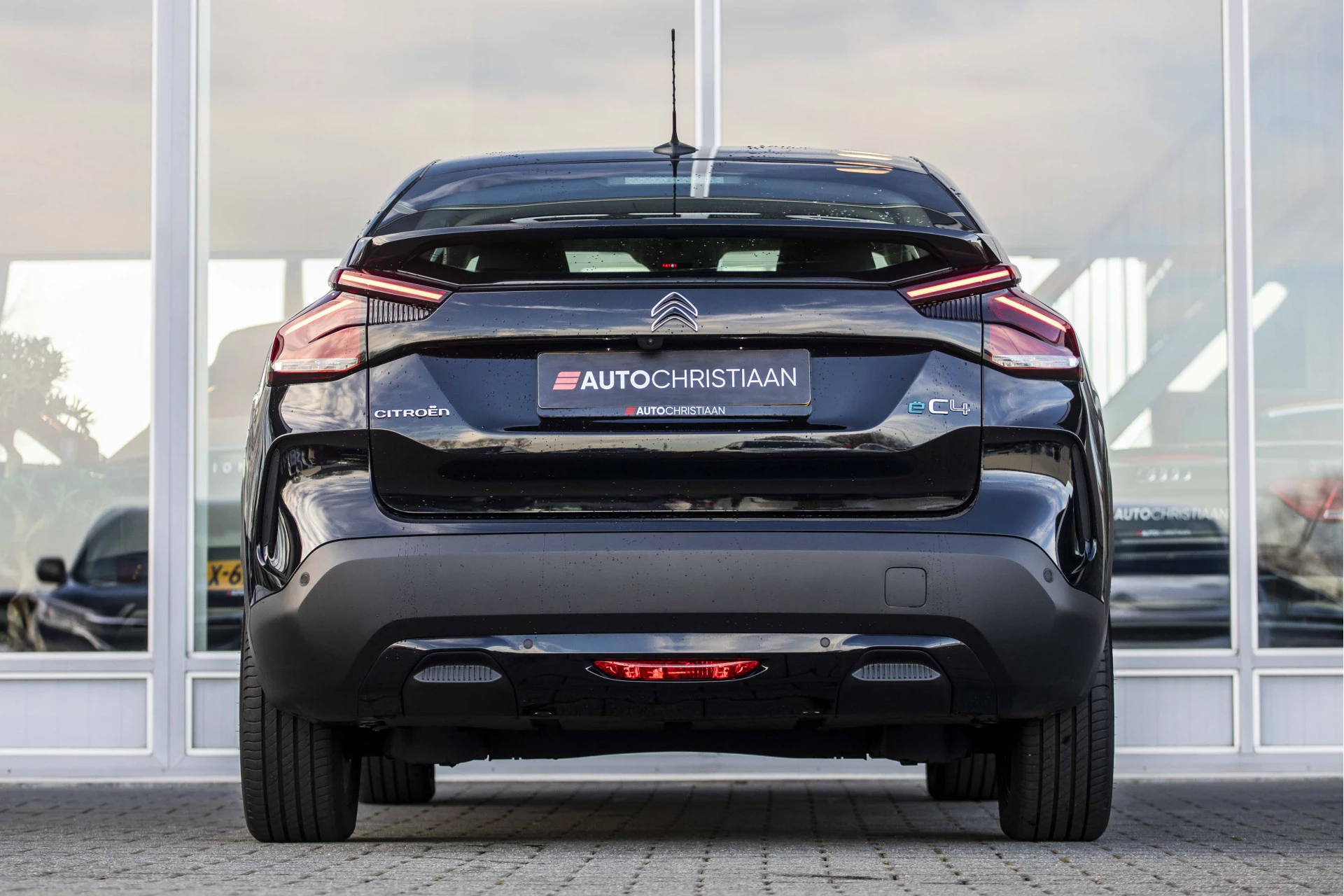 Hoofdafbeelding Citroën ë-C4