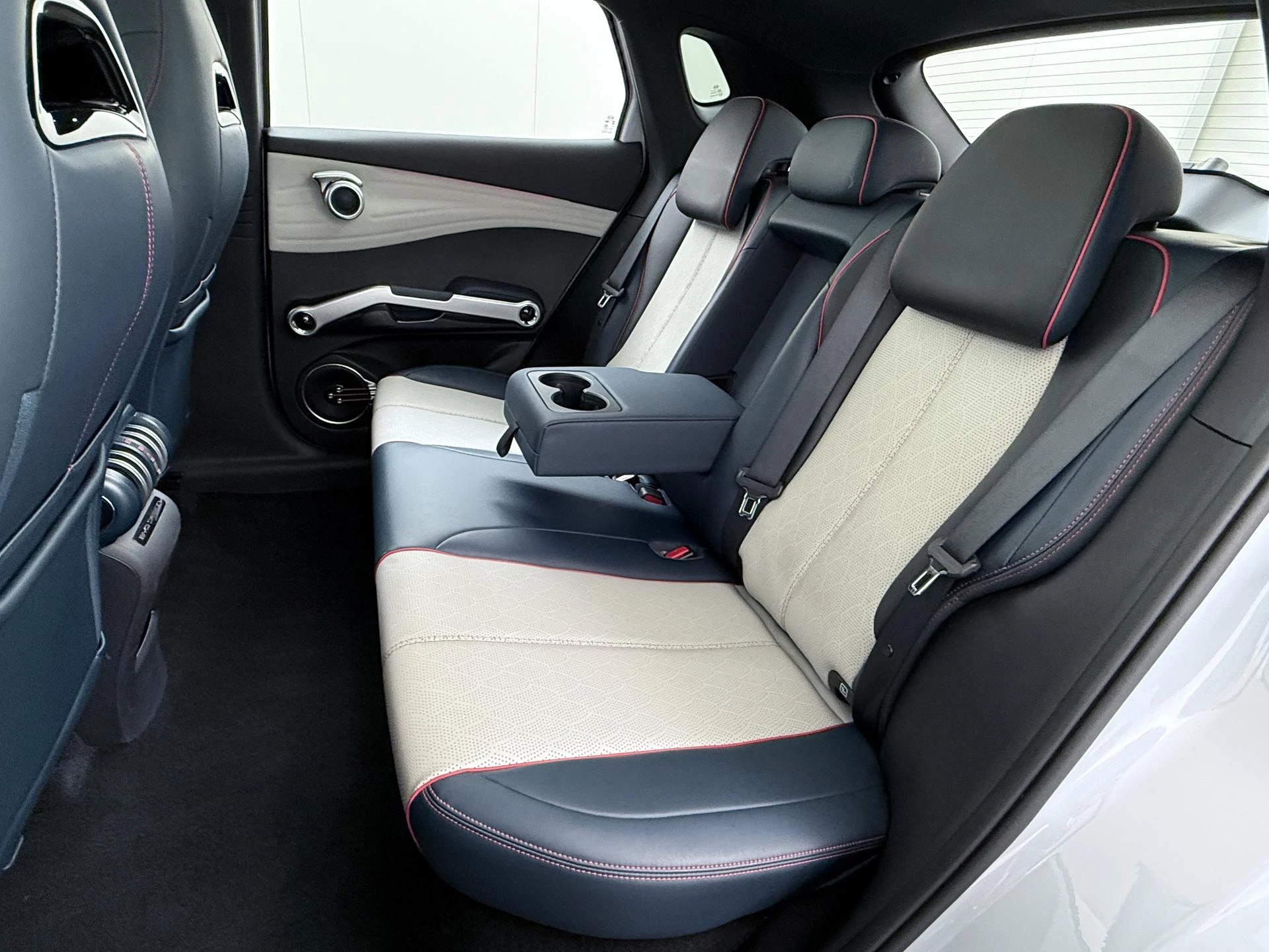 Hoofdafbeelding BYD ATTO 3