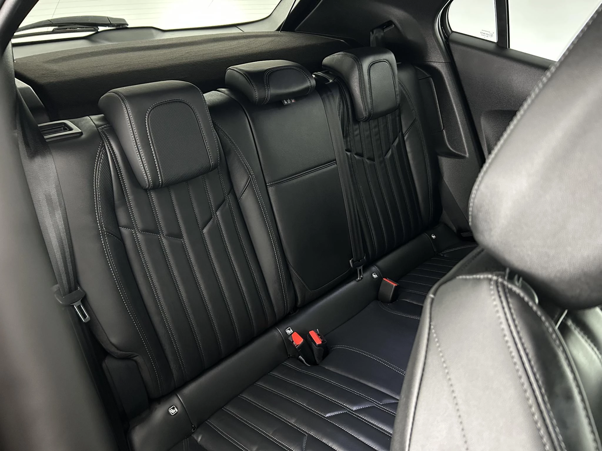 Hoofdafbeelding Peugeot e-2008