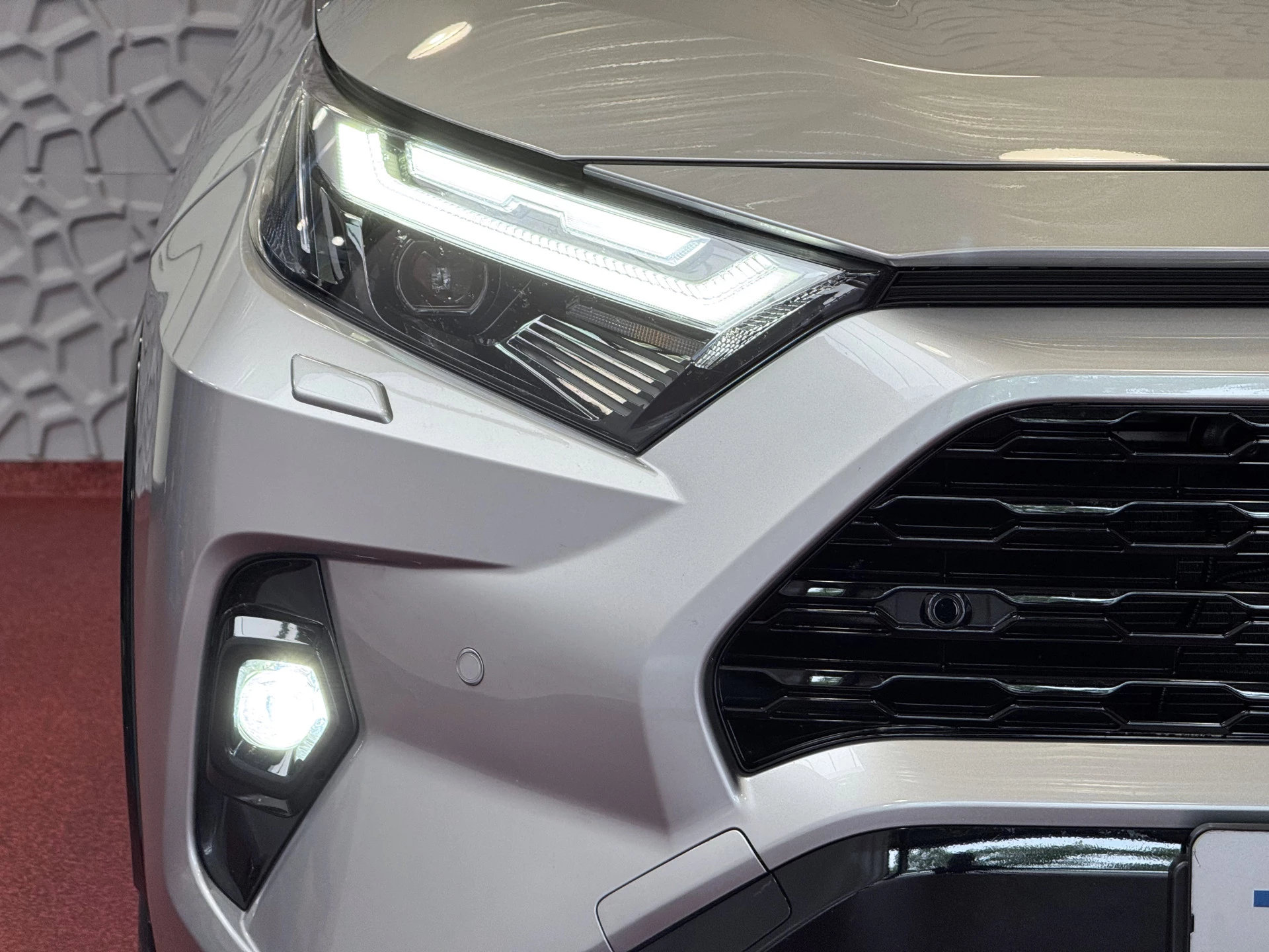 Hoofdafbeelding Toyota RAV4