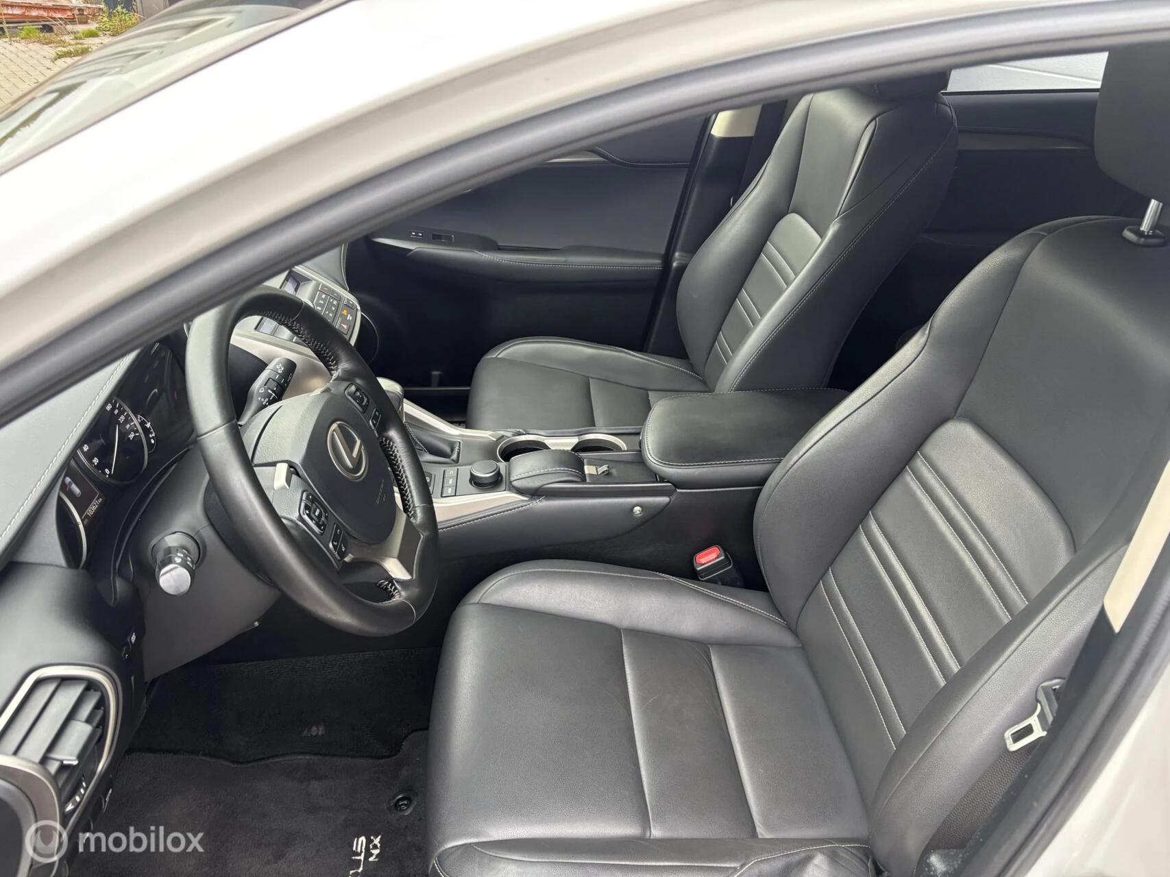 Hoofdafbeelding Lexus NX