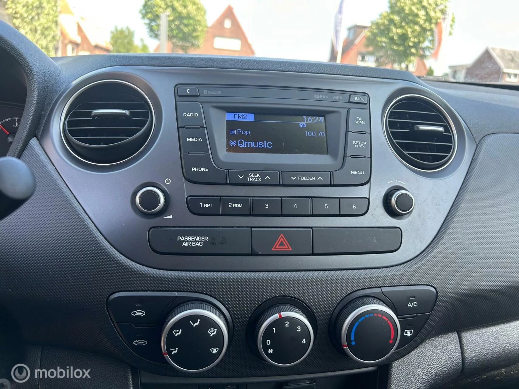 Hoofdafbeelding Hyundai i10