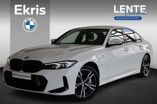 BMW 3 Serie Sedan 330e | M Sportpakket | Parkeersensoren | Cruise Control | Lentevoordeel