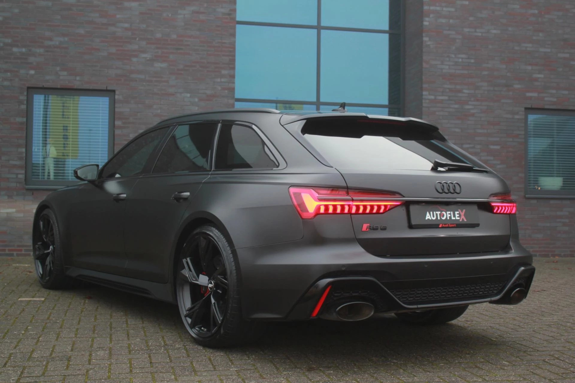 Hoofdafbeelding Audi RS6