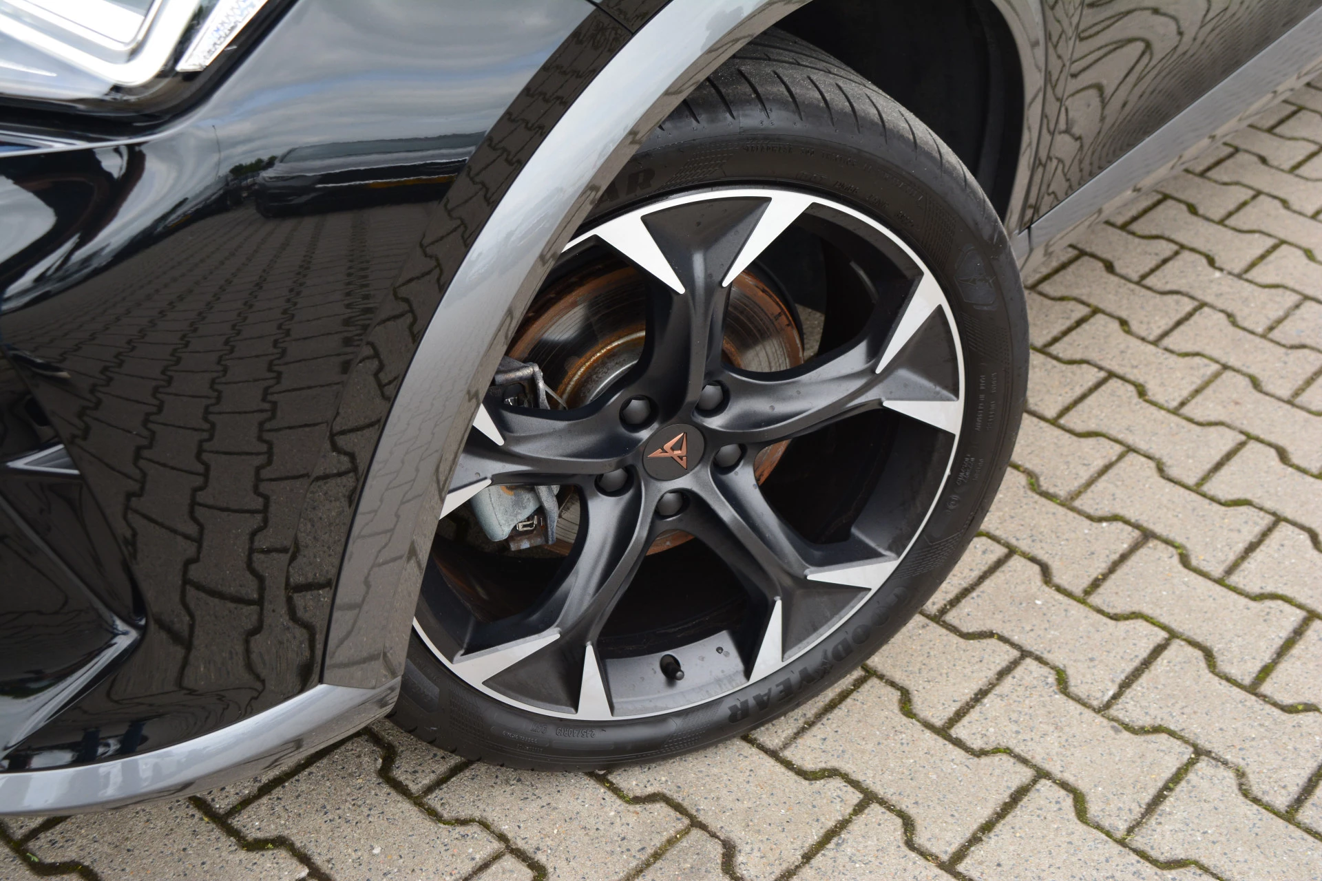 Hoofdafbeelding CUPRA Formentor