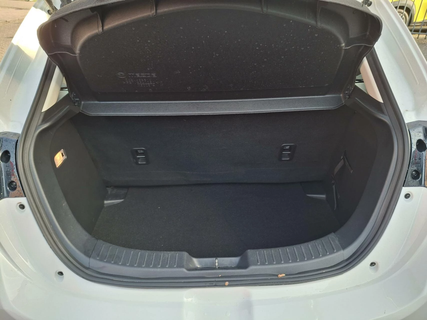 Hoofdafbeelding Mazda 2