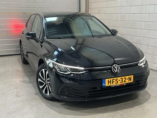 Volkswagen Golf 1.5 eTSI HEADUP*Standkachel*ACC*Lane*Carplay