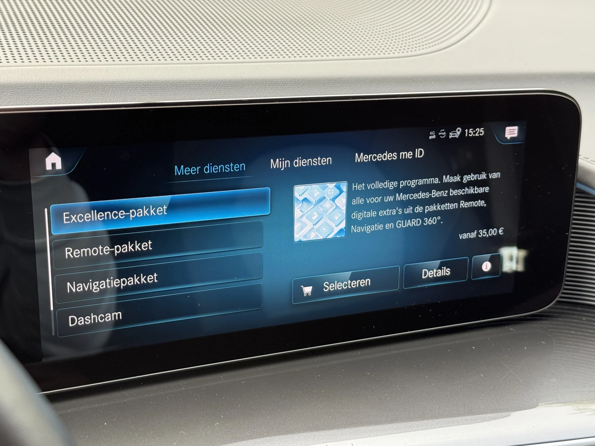 Hoofdafbeelding Mercedes-Benz EQC