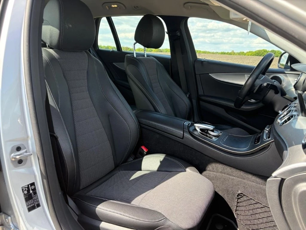 Hoofdafbeelding Mercedes-Benz 200