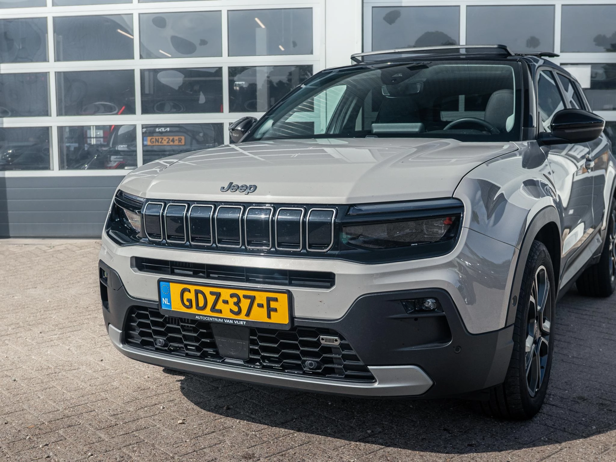 Hoofdafbeelding Jeep Avenger