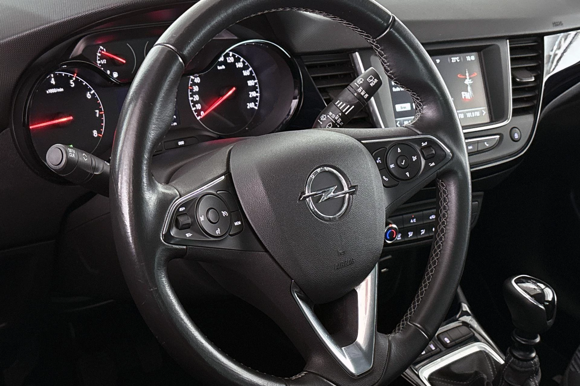 Hoofdafbeelding Opel Crossland X