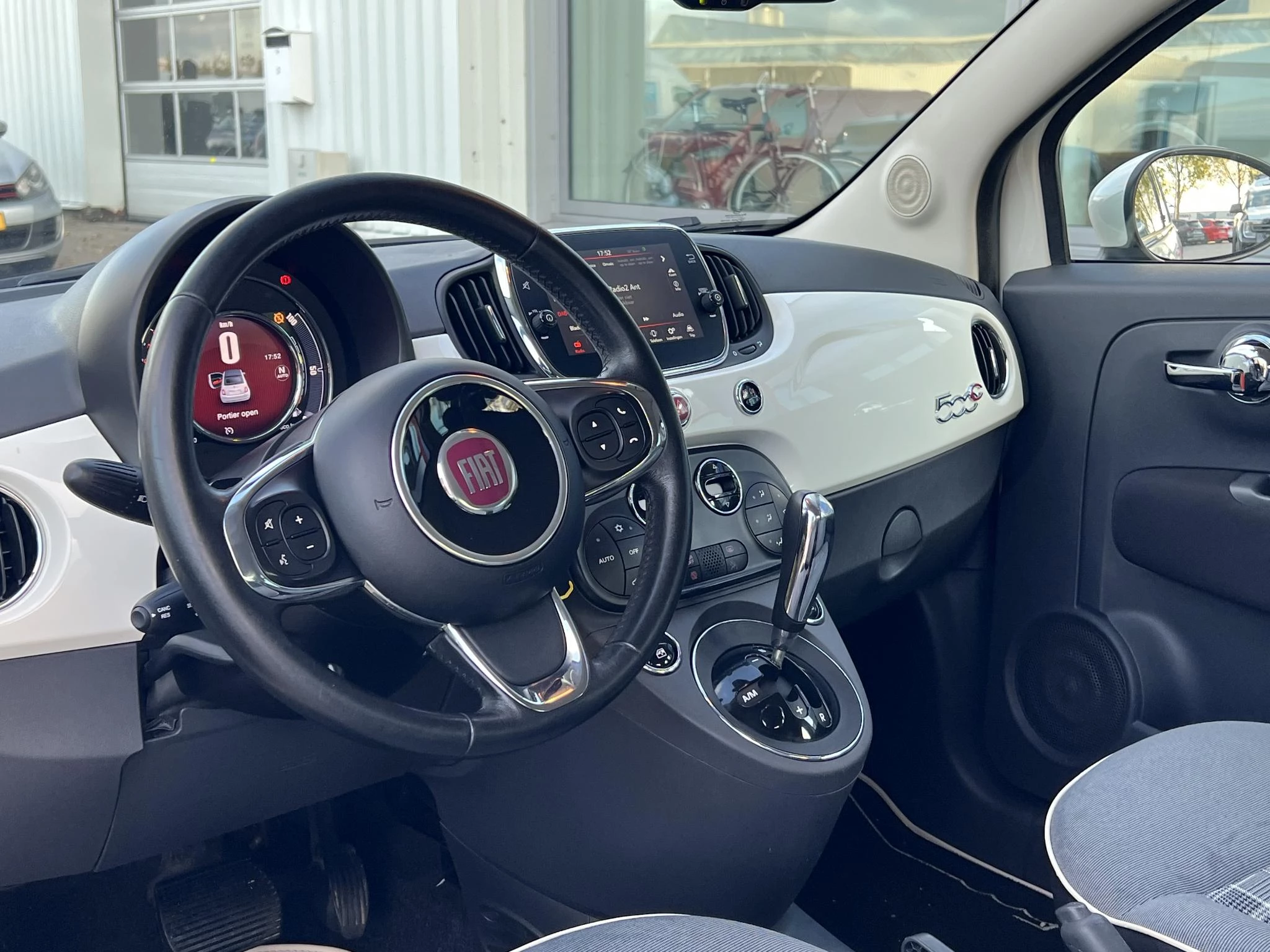 Hoofdafbeelding Fiat 500C