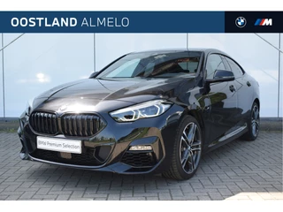 Hoofdafbeelding BMW 2 Serie BMW 2 Serie Gran Coupé 220i High Executive M Sport Automaat / Panoramadak / M sportstoelen / Comfort Access / Parking Assistant / Live Cockpit Professional / Stoelverwarming
