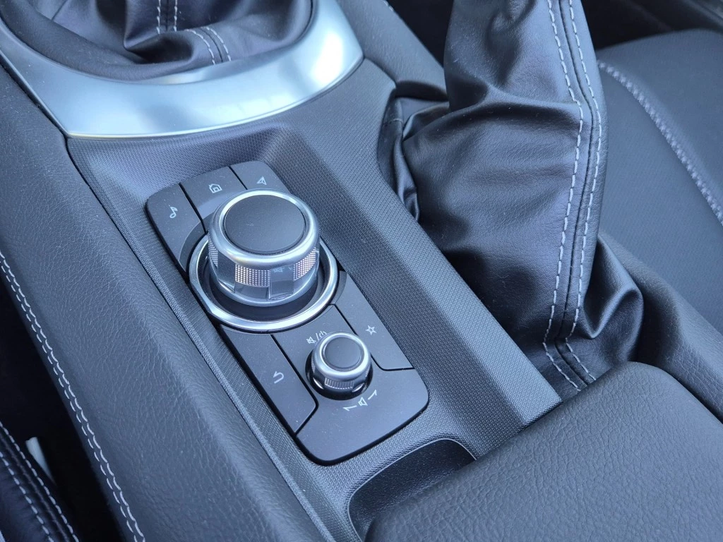 Hoofdafbeelding Mazda MX-5