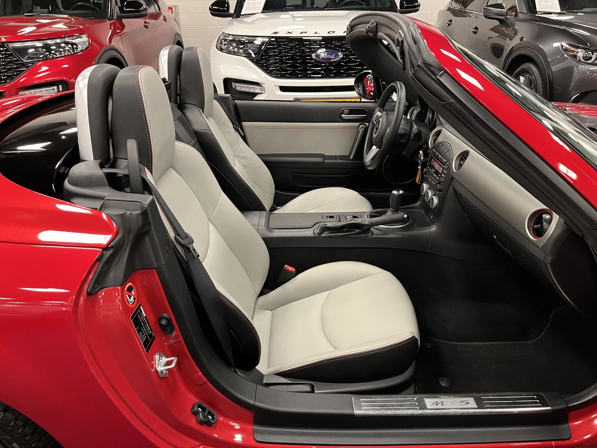 Hoofdafbeelding Mazda MX-5