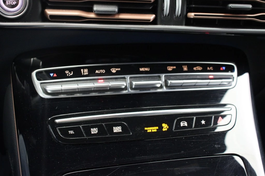 Hoofdafbeelding Mercedes-Benz EQC