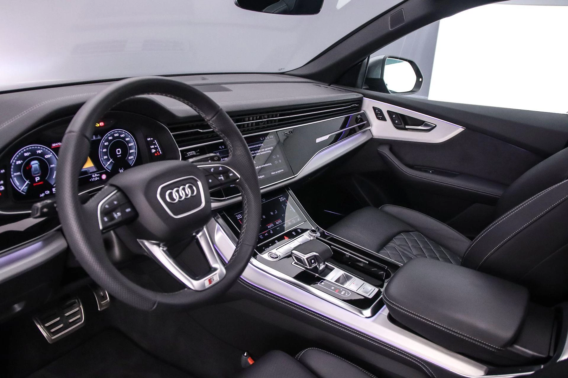 Hoofdafbeelding Audi Q8