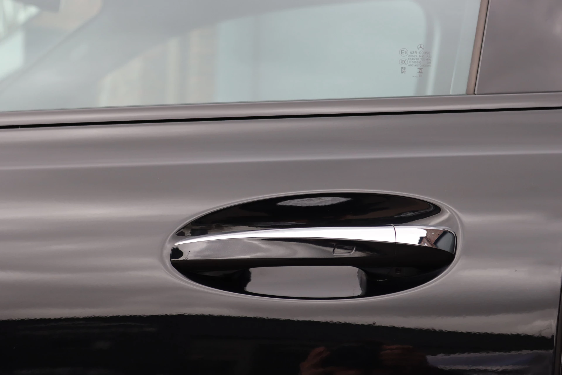 Hoofdafbeelding Mercedes-Benz EQB