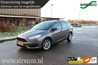 Ford Focus Wagon 1.5 TDCI  Edition airco trekhaak navigatie bluetooth regensensor