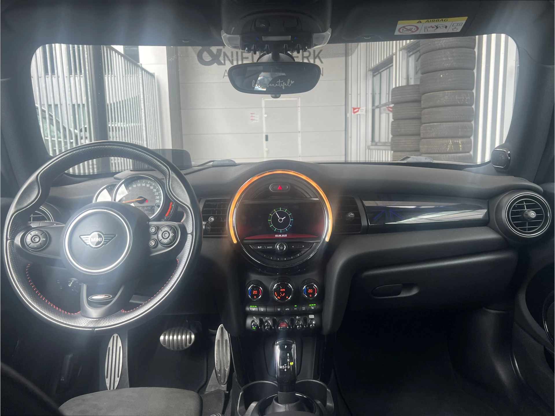Hoofdafbeelding MINI Cooper
