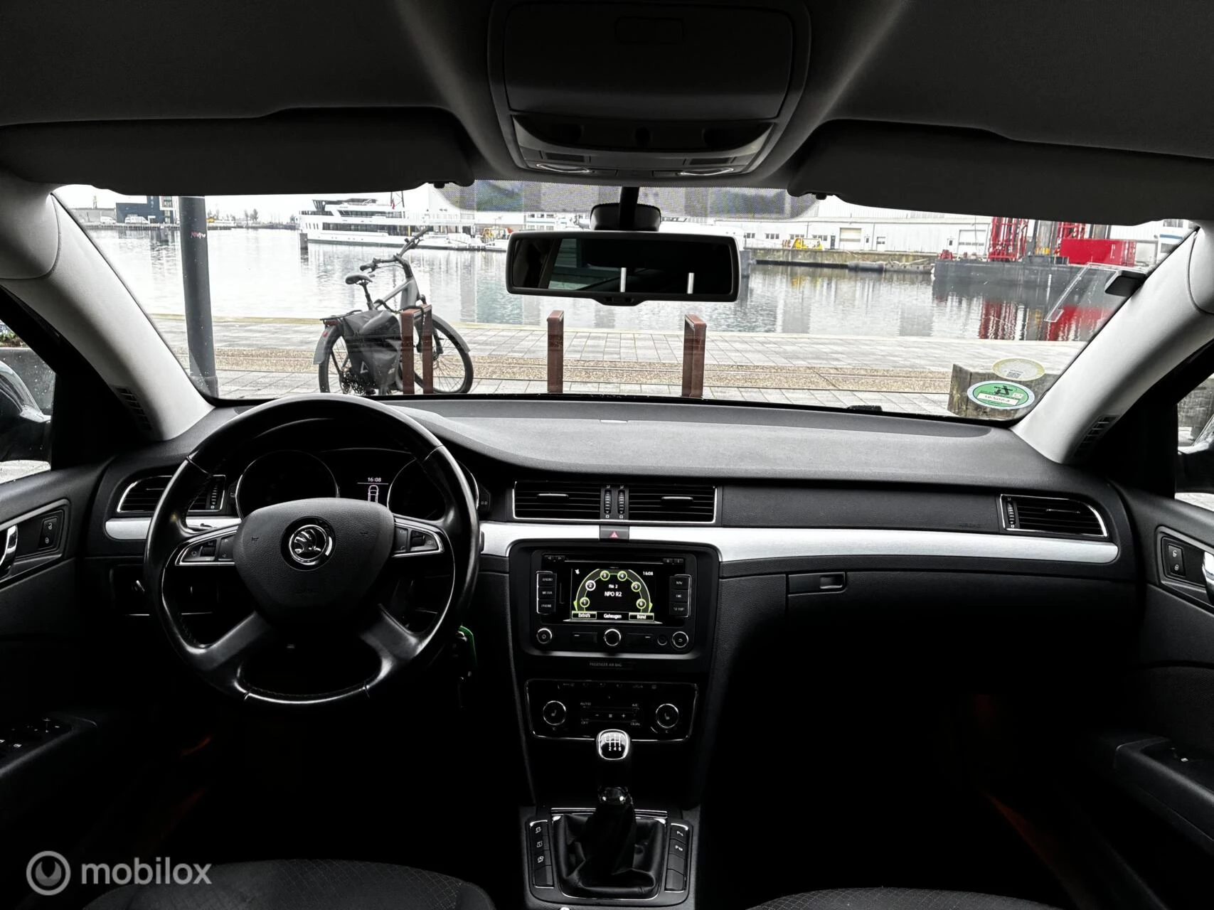 Hoofdafbeelding Škoda Superb