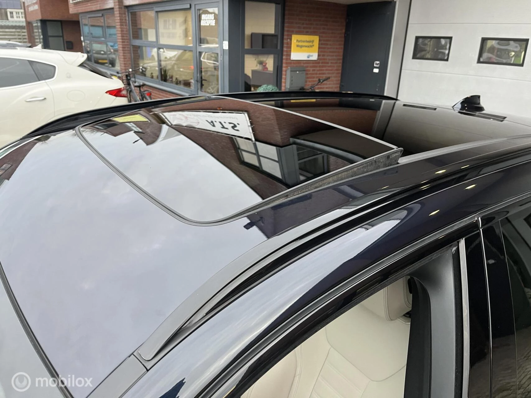 Hoofdafbeelding BMW iX3