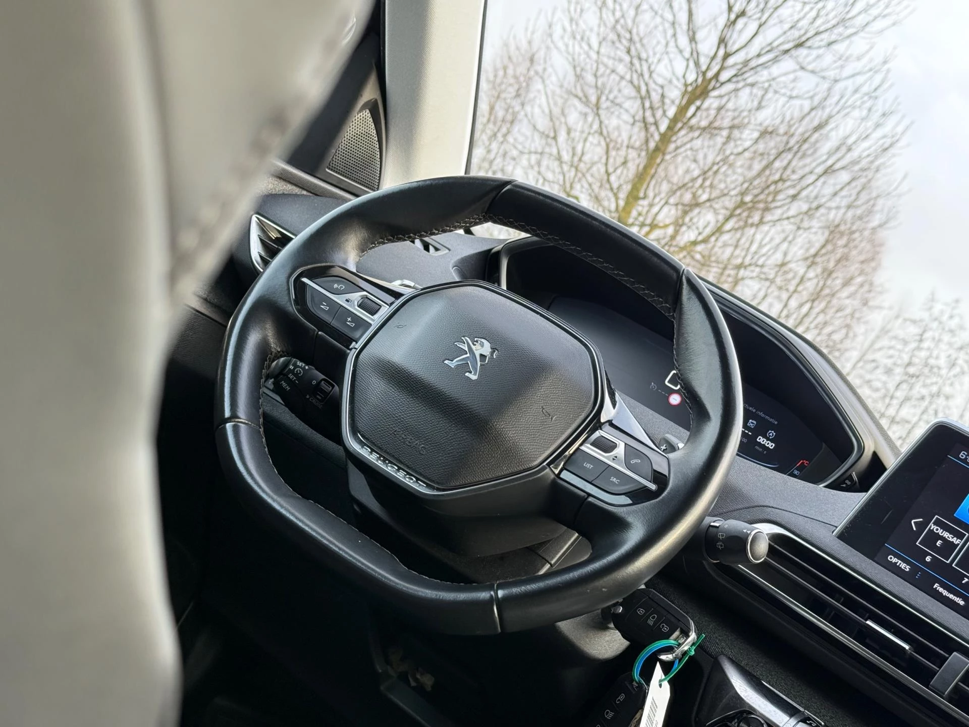 Hoofdafbeelding Peugeot 5008