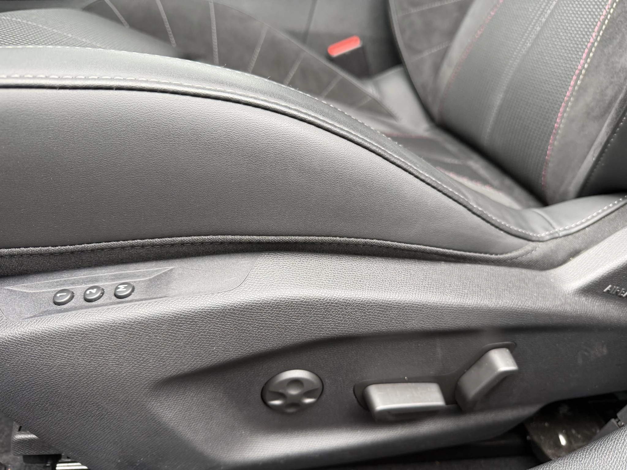 Hoofdafbeelding DS DS 4