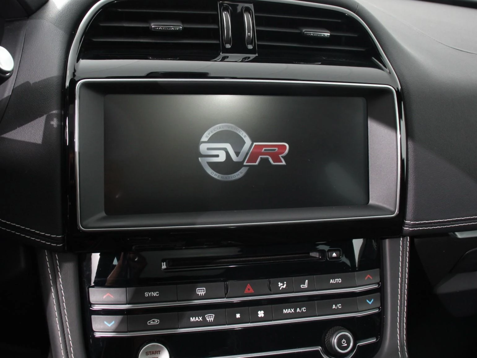 Hoofdafbeelding Jaguar F-PACE
