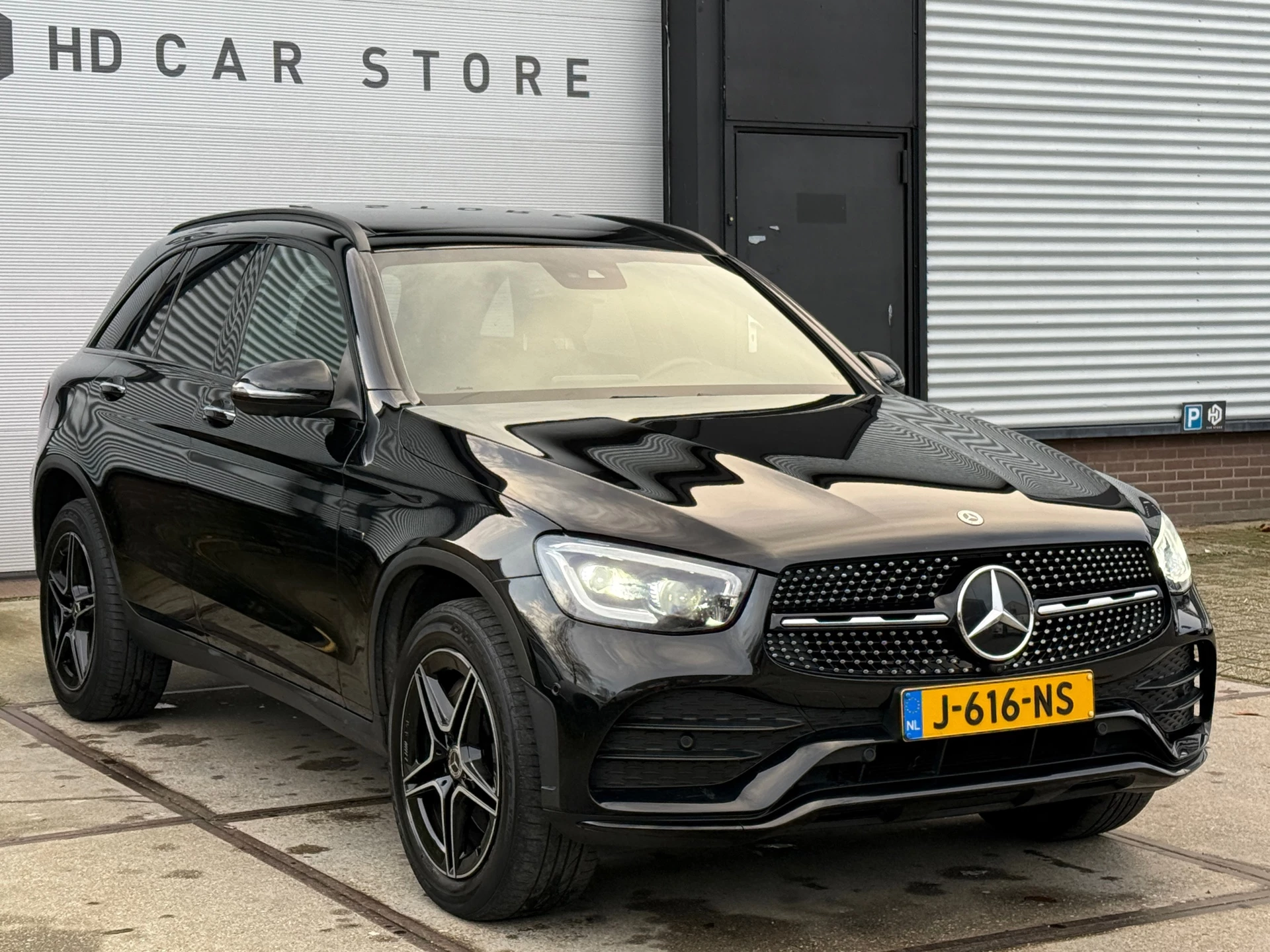 Hoofdafbeelding Mercedes-Benz GLC