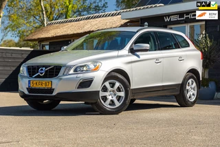 Volvo XC60 2.0 T5 Momentum I Nap I 17 inch I trekhaak I