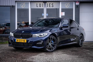 BMW 3-serie 320i M-Sport Org.NL*Panorama*Laser*Leder*HuD*Stuurverw.*1e-eig.