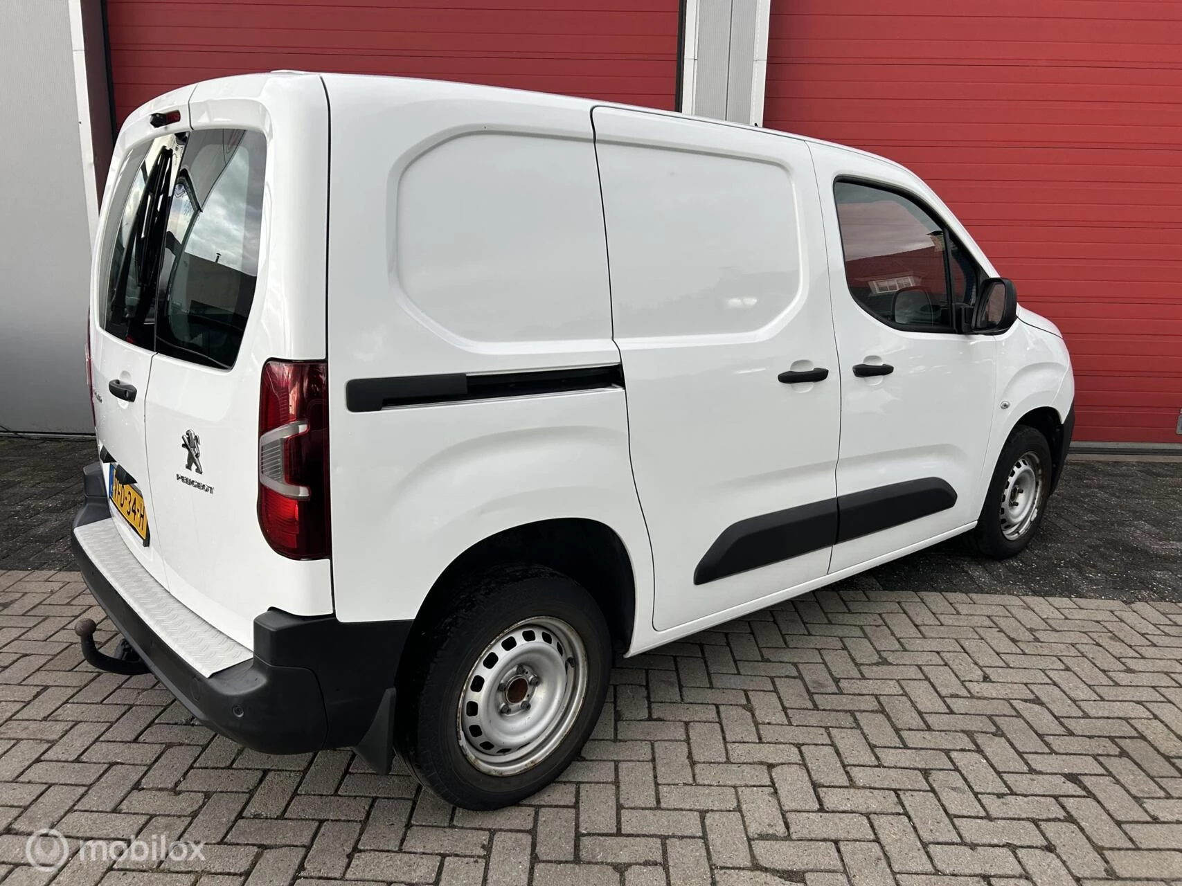 Hoofdafbeelding Peugeot Partner