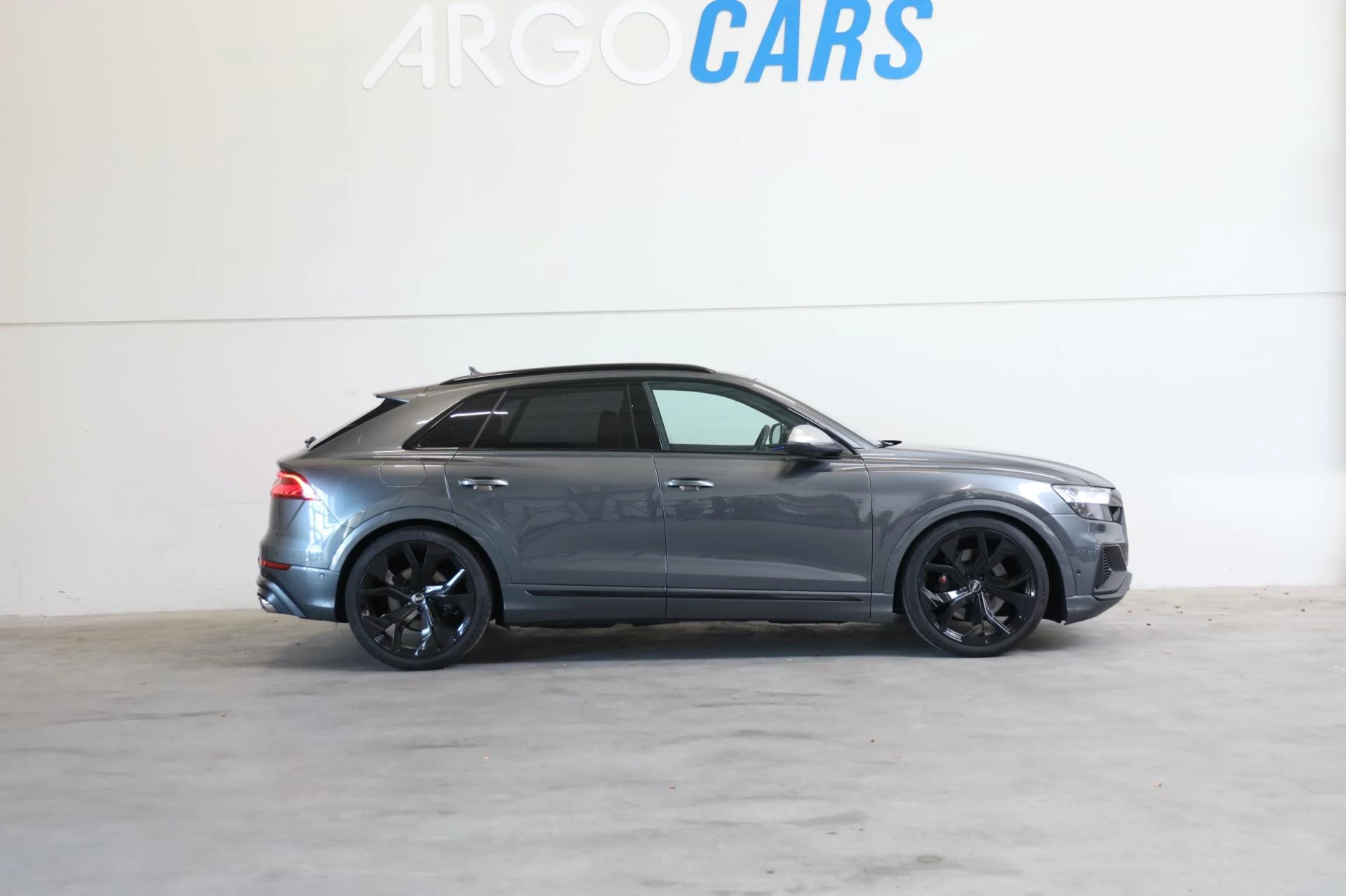 Hoofdafbeelding Audi Q8