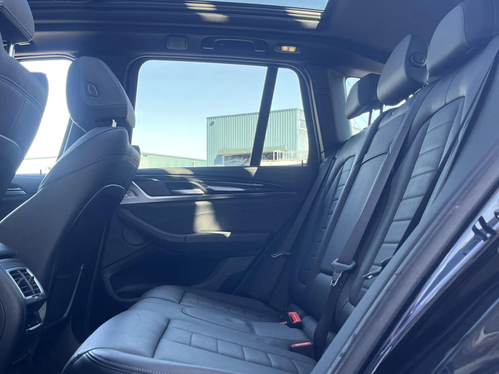 Hoofdafbeelding BMW iX3