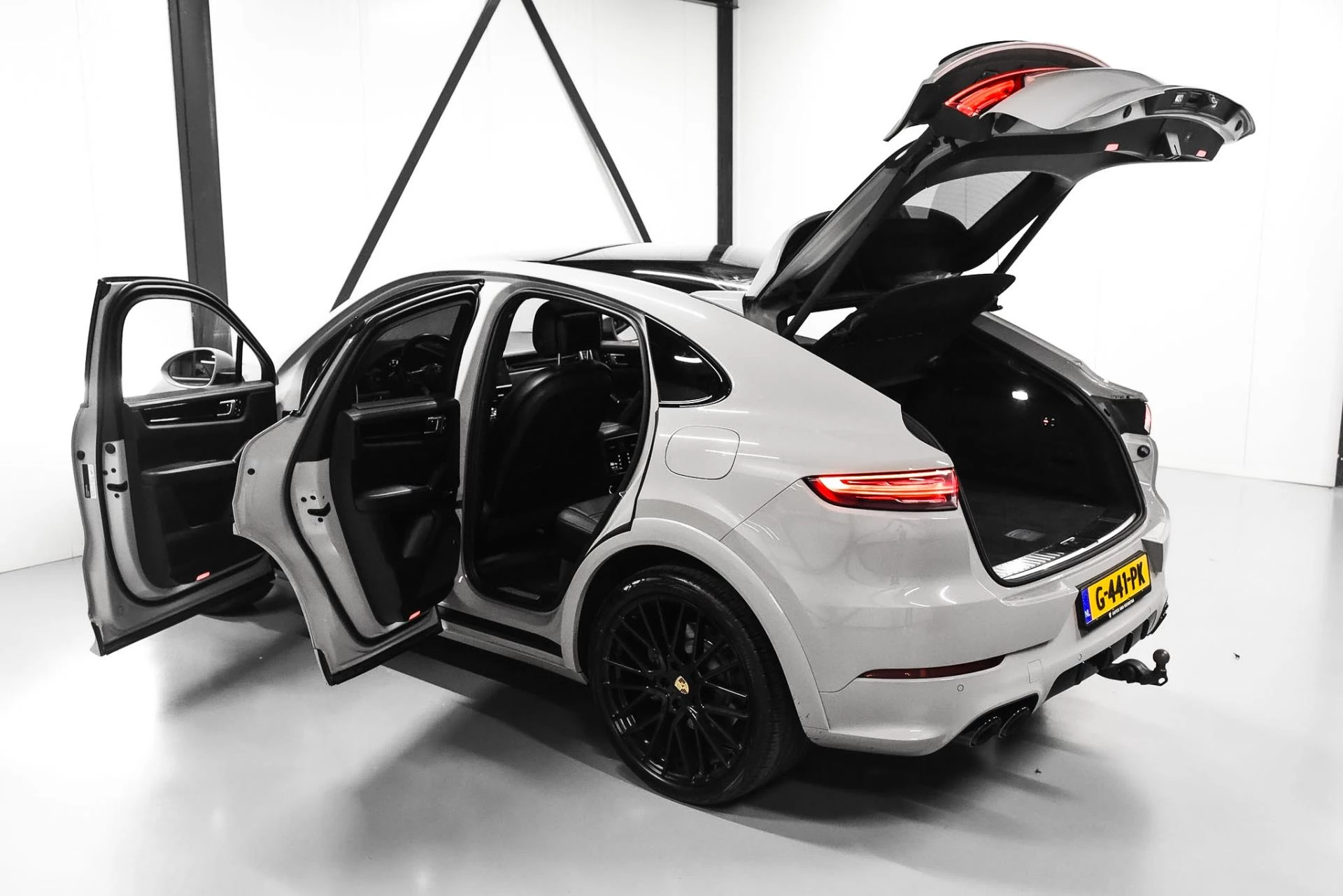 Hoofdafbeelding Porsche Cayenne