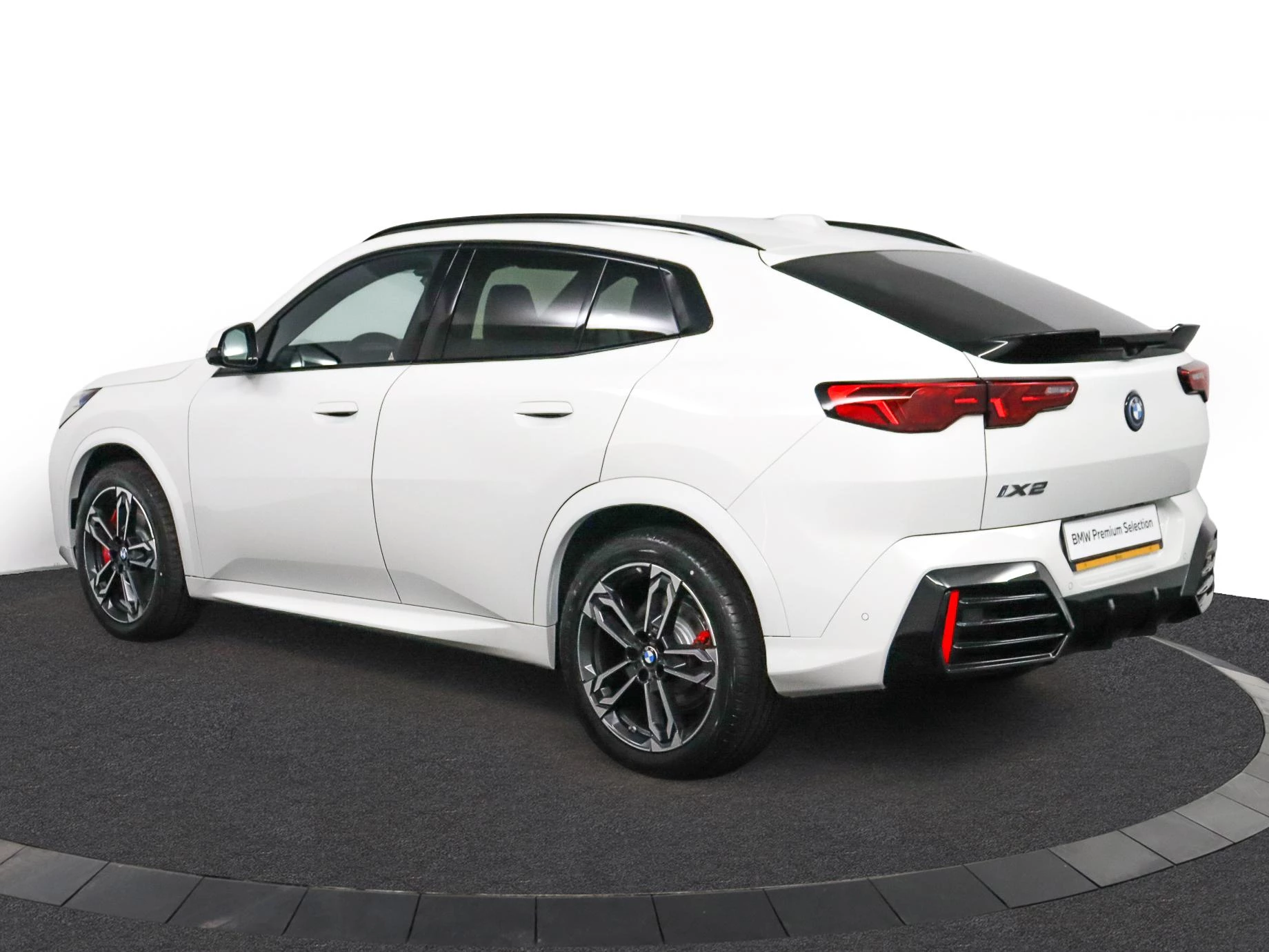 Hoofdafbeelding BMW iX2