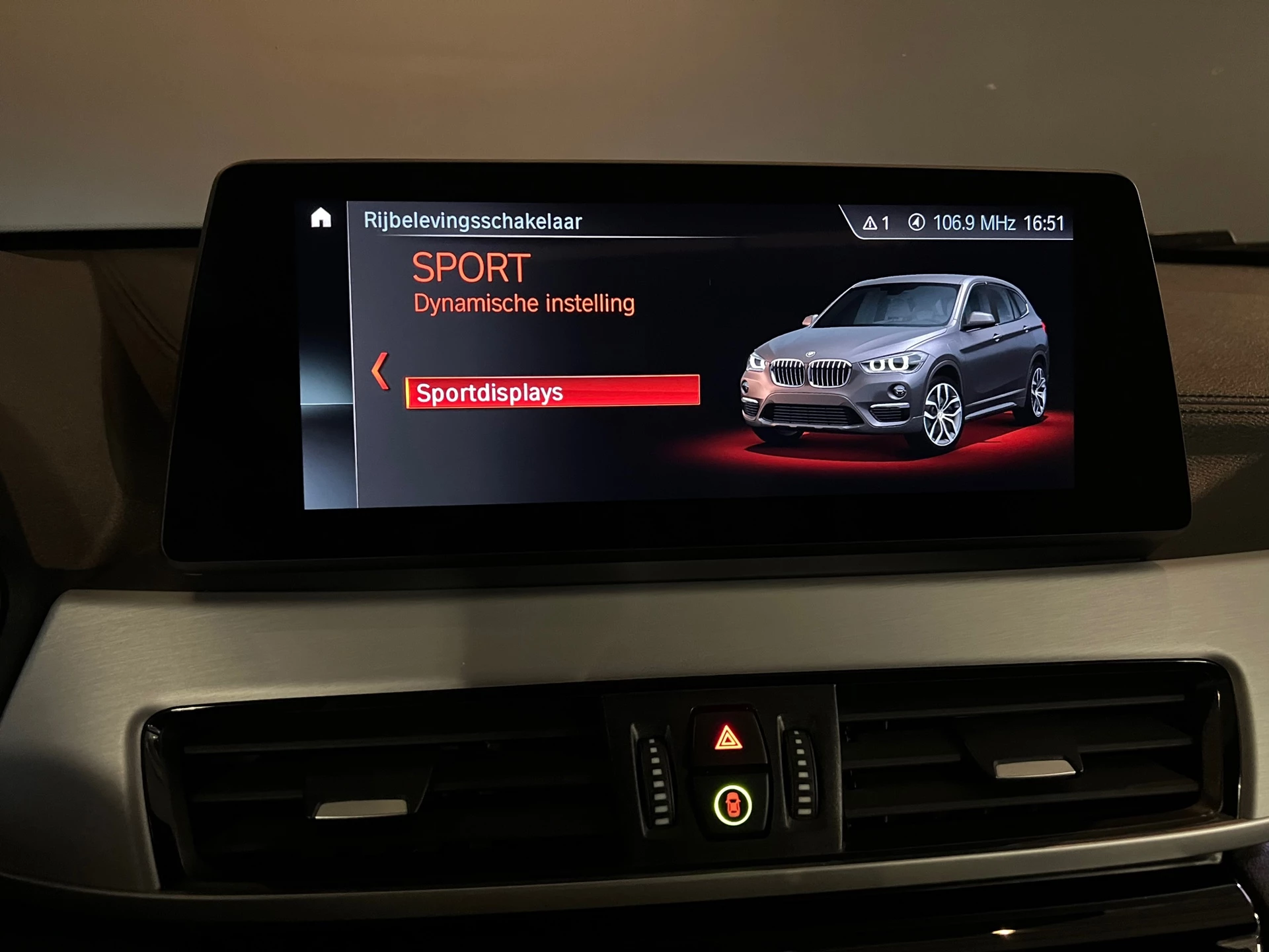 Hoofdafbeelding BMW X1