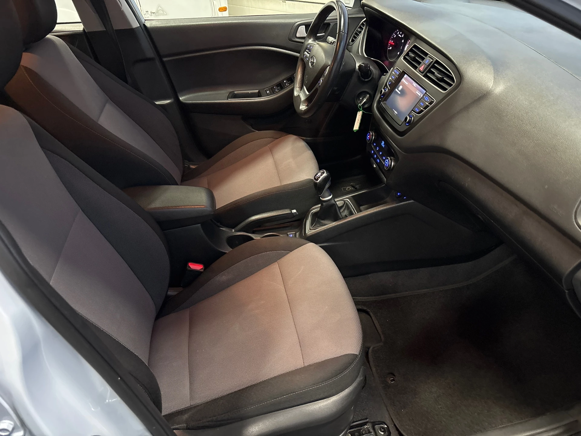 Hoofdafbeelding Hyundai i20