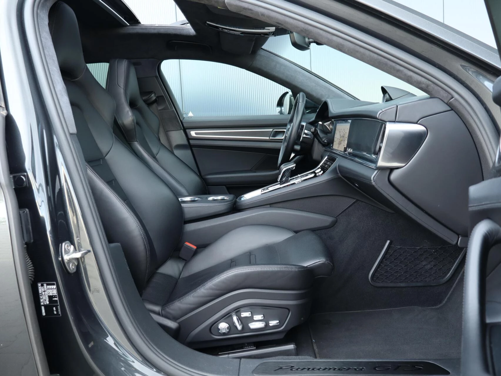 Hoofdafbeelding Porsche Panamera