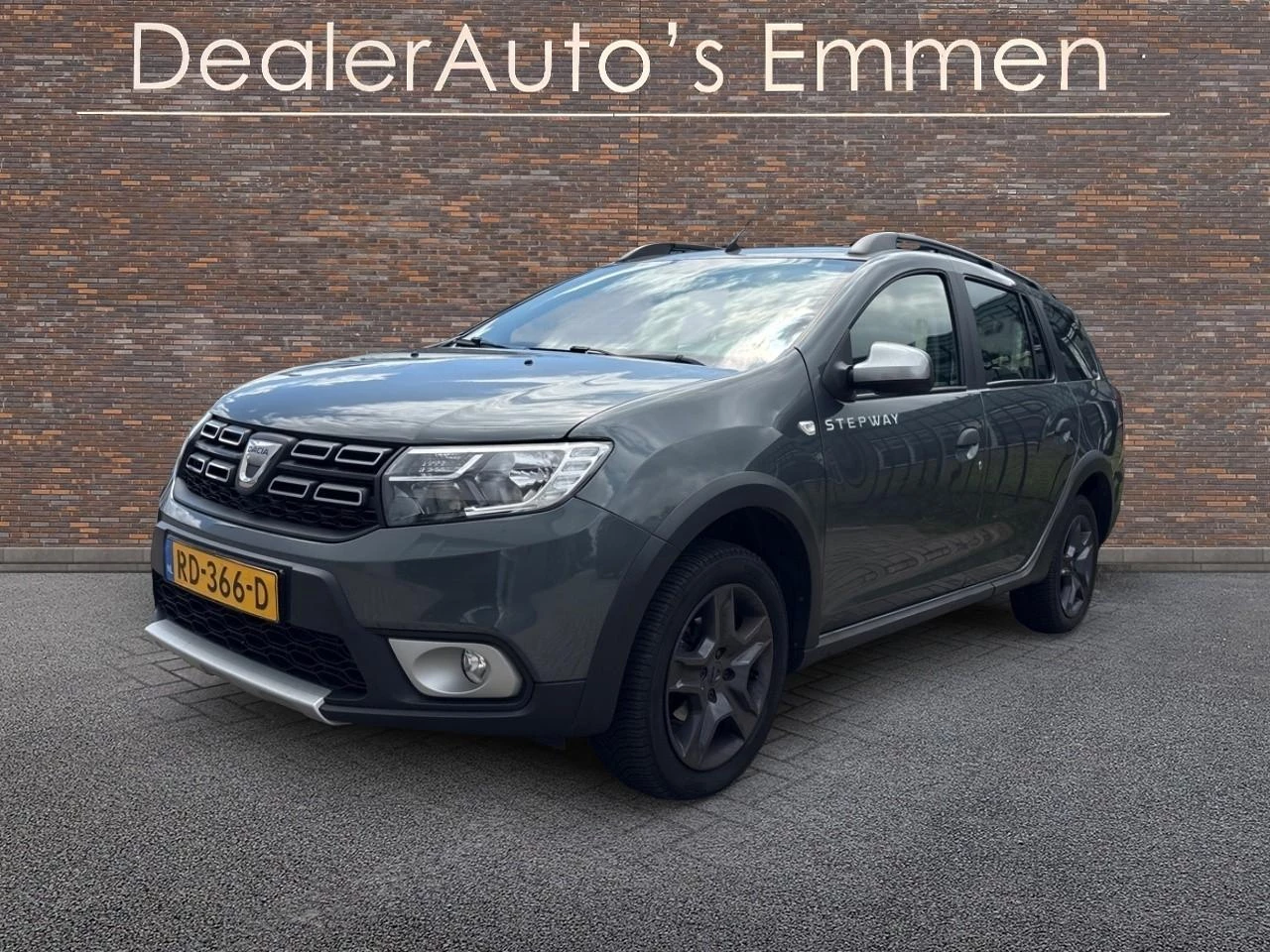 Hoofdafbeelding Dacia Logan