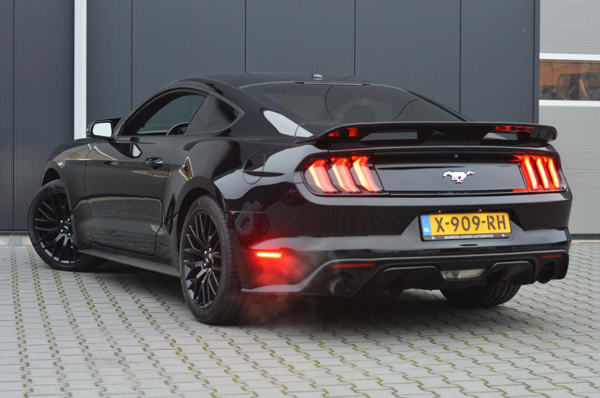 Hoofdafbeelding Ford Mustang