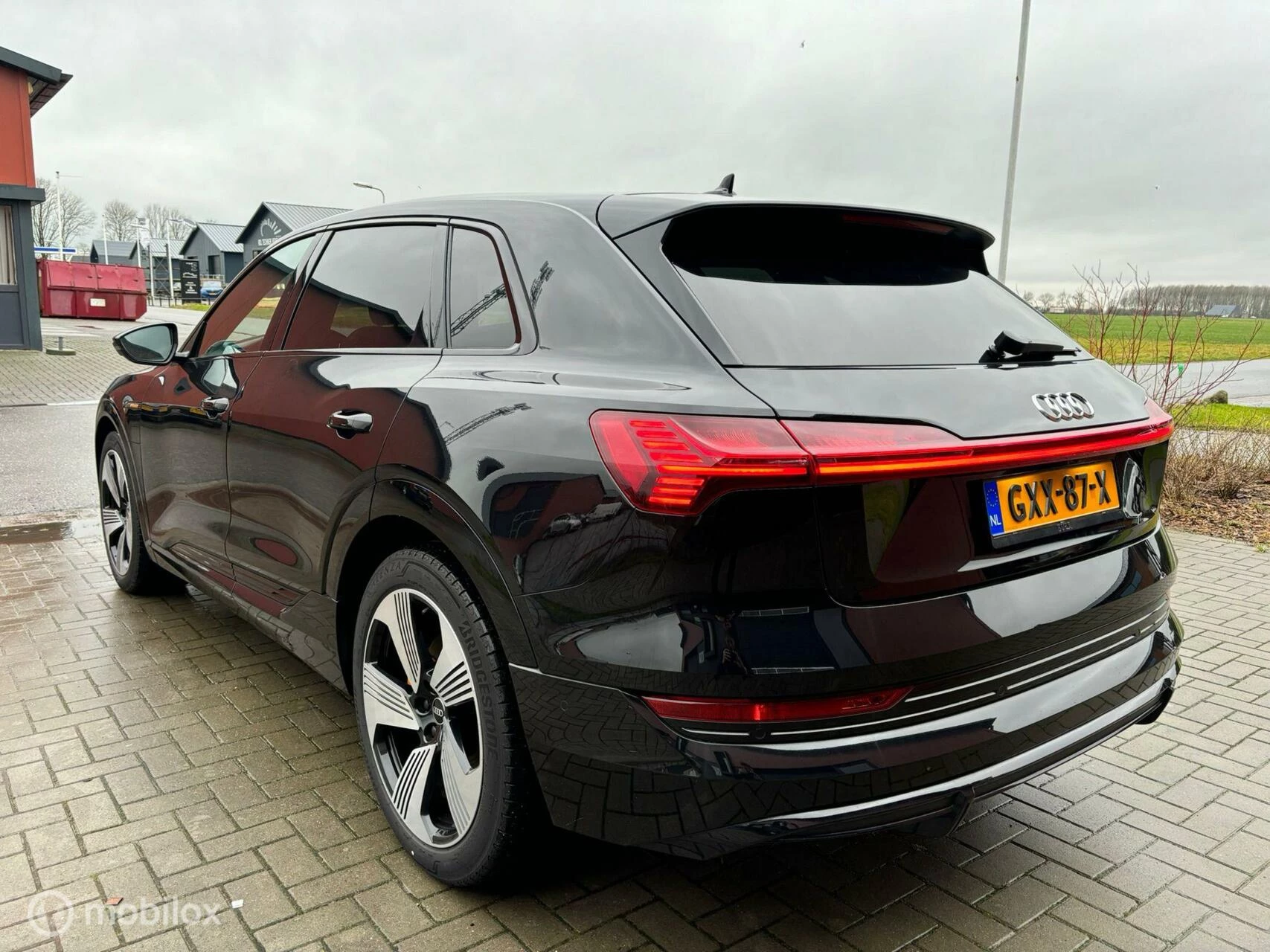 Hoofdafbeelding Audi e-tron