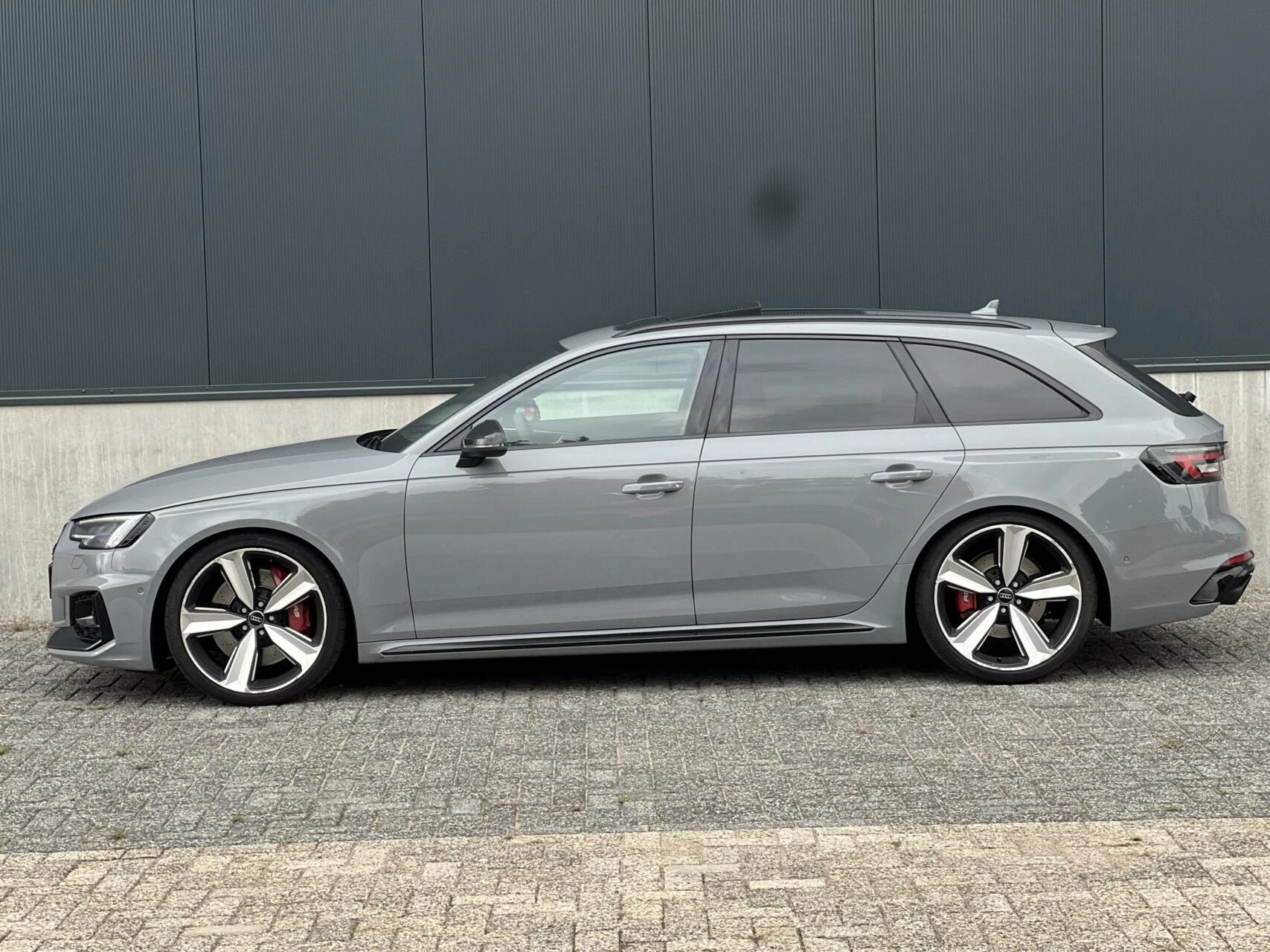 Hoofdafbeelding Audi RS4