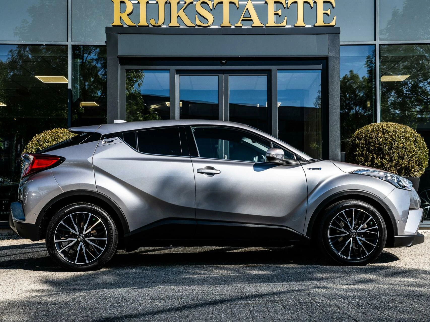 Hoofdafbeelding Toyota C-HR