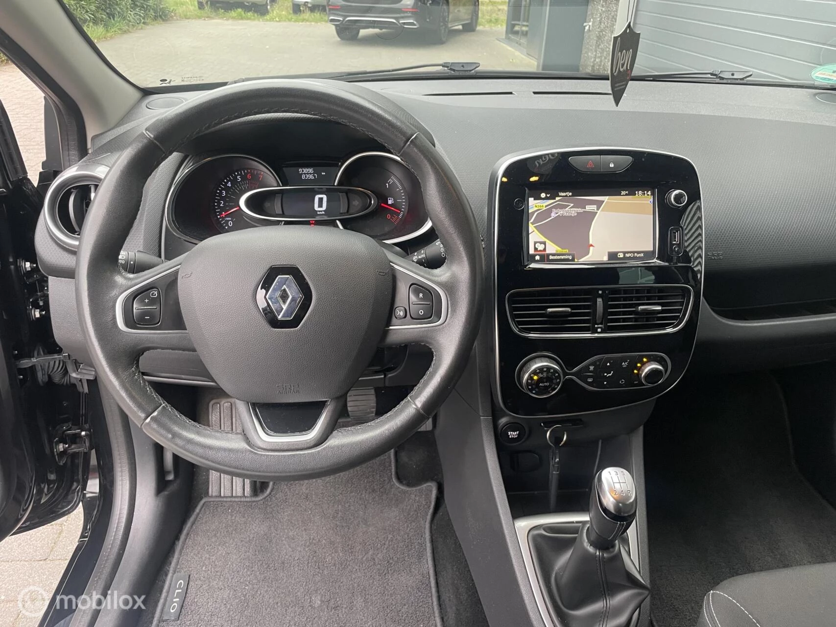 Hoofdafbeelding Renault Clio