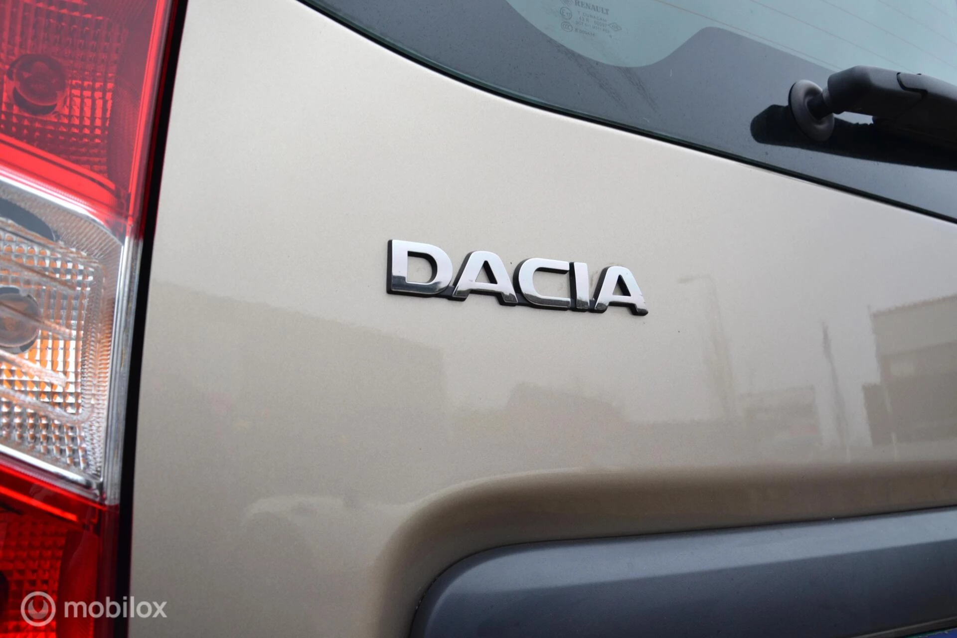Hoofdafbeelding Dacia Dokker