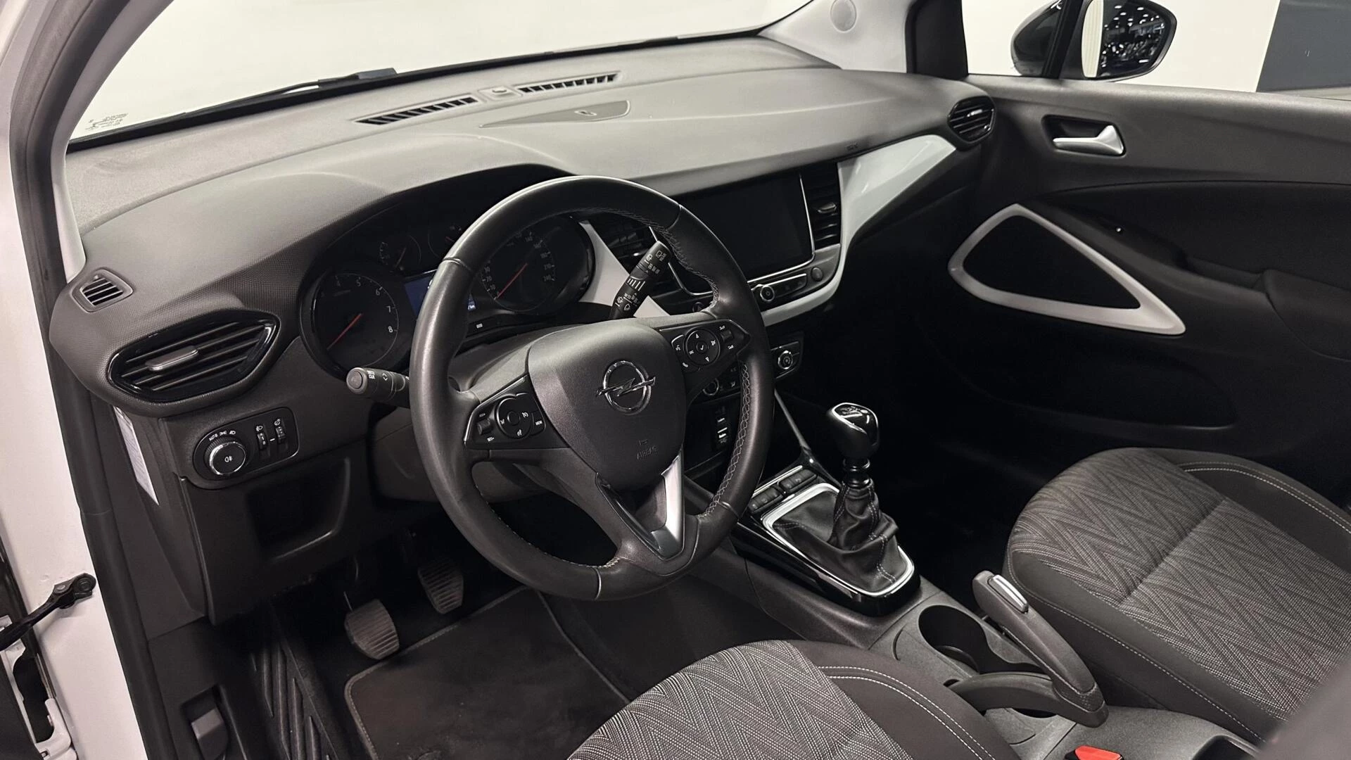 Hoofdafbeelding Opel Crossland X